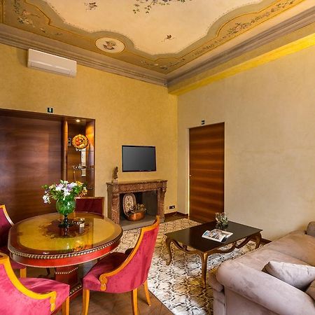 Prestigious Apartment Piazza Navona Рим Экстерьер фото