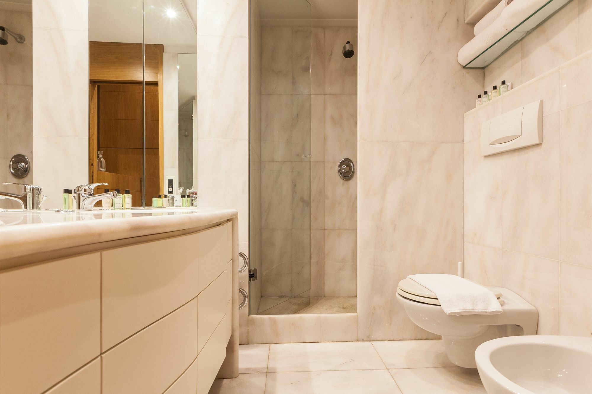 Prestigious Apartment Piazza Navona Рим Экстерьер фото